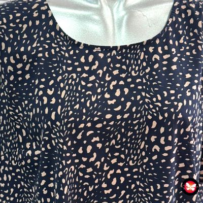 **HOY** Vestido de manga corta con estampado PIECES Talla L