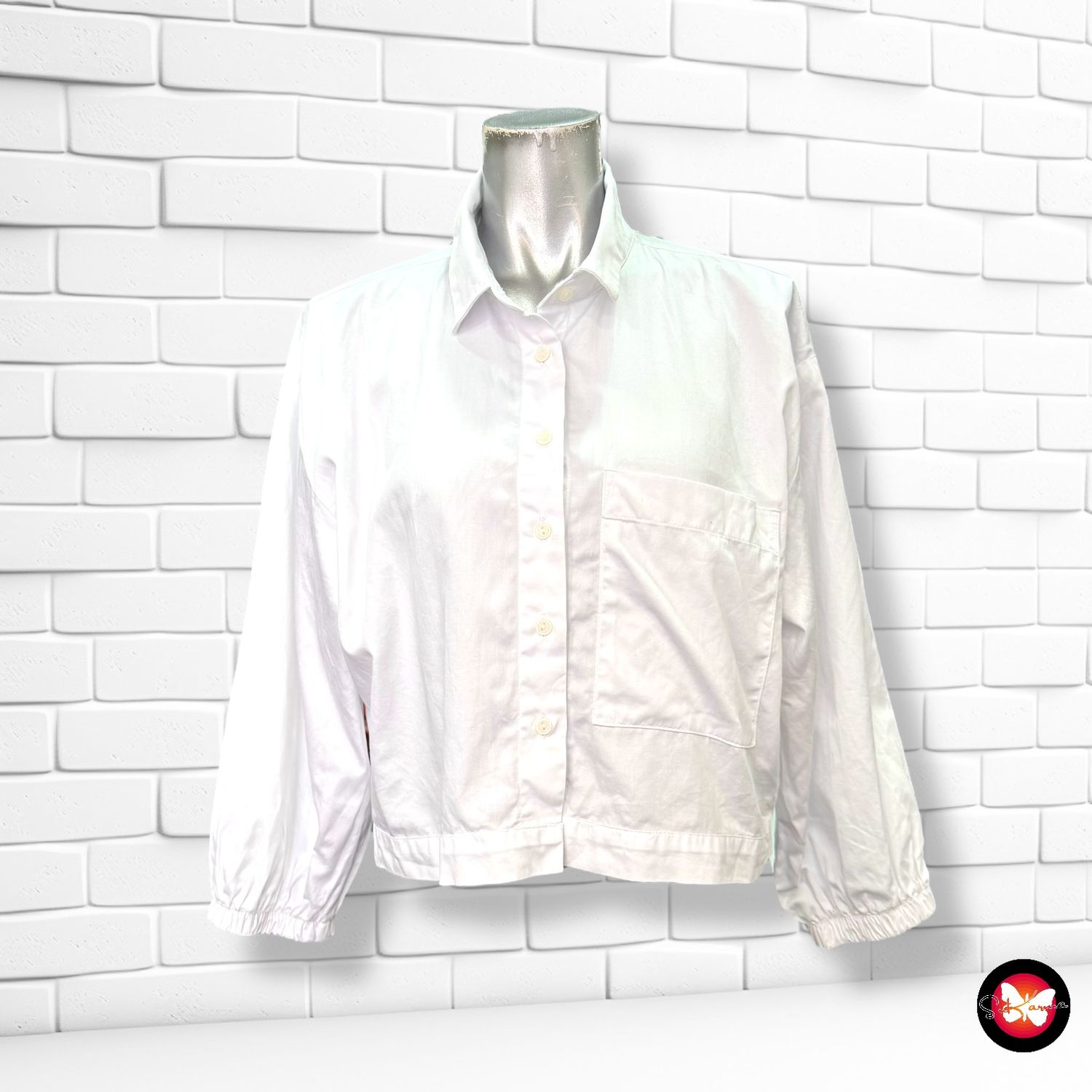 Camisa básica blanca cropped RESERVED YFL Talla 34