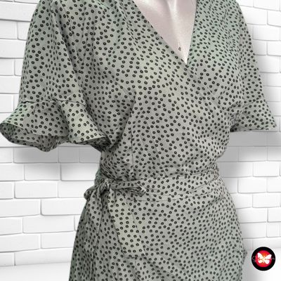 **HOY** Vestido con estampado ONLY Talla 42