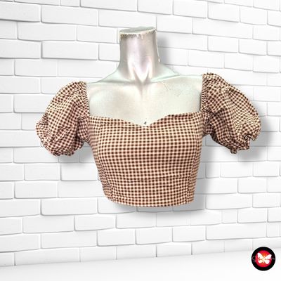 **HOY** Blusa cropped de cuadritos MOTEL Talla S