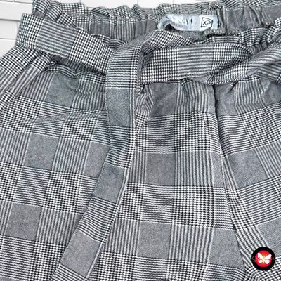 **HOY** Short de vestir BLIND DATE Talla XS