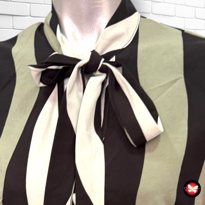 **HOY** Blusa con estampado SHEIN Talla S