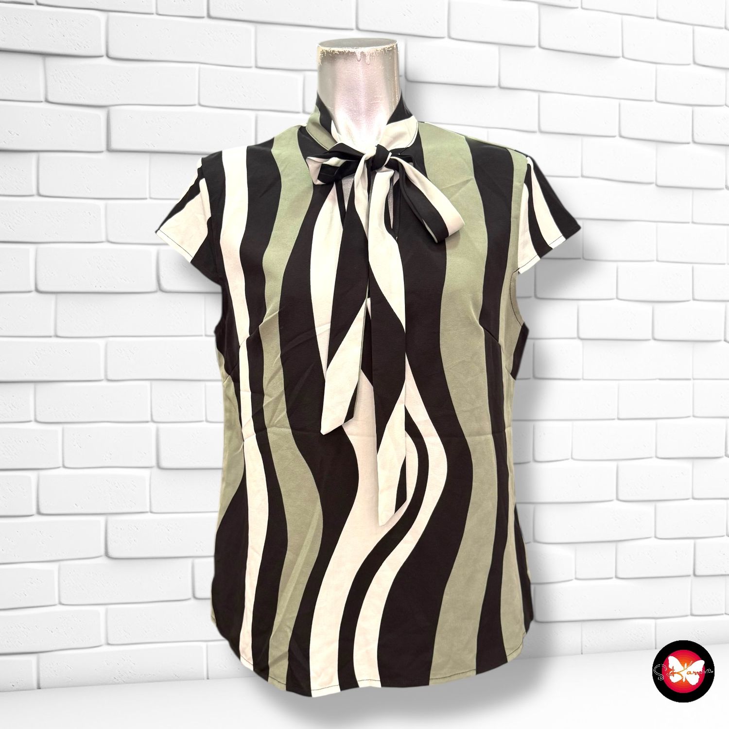 Blusa con estampado SHEIN Talla S