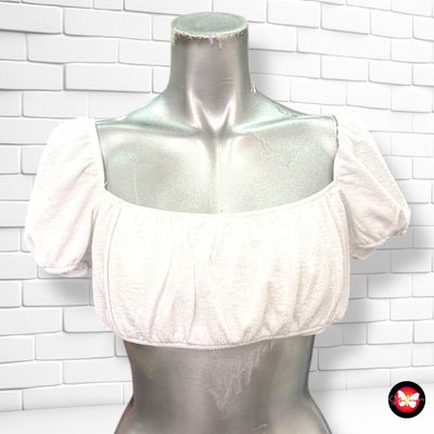 **HOY** Blusa cropped DIVIDED Talla M (pequeña)