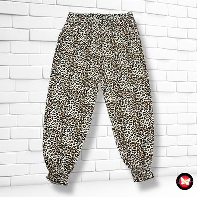 **HOY** Pantalón sueltito Talla XL/XXL