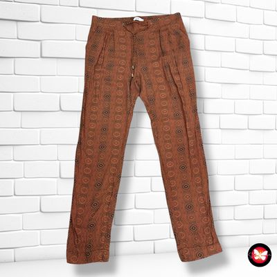 **HOY** Pantalón sueltito FORMULA JOVEN Talla 44