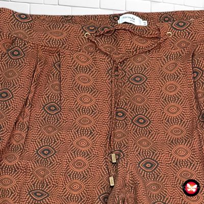 **HOY** Pantalón sueltito FORMULA JOVEN Talla 44