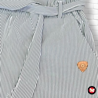 **HOY** Short sueltito AIKI KEYLOOK Talla M