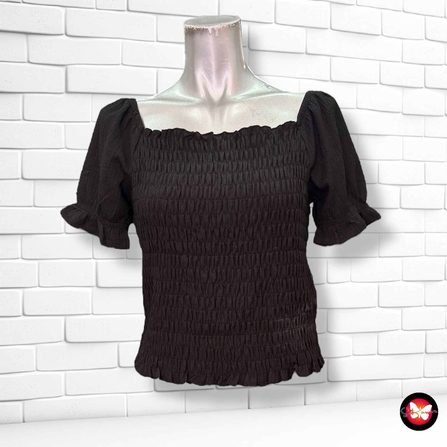 **HOY** Blusa cropped WE Talla M/L
