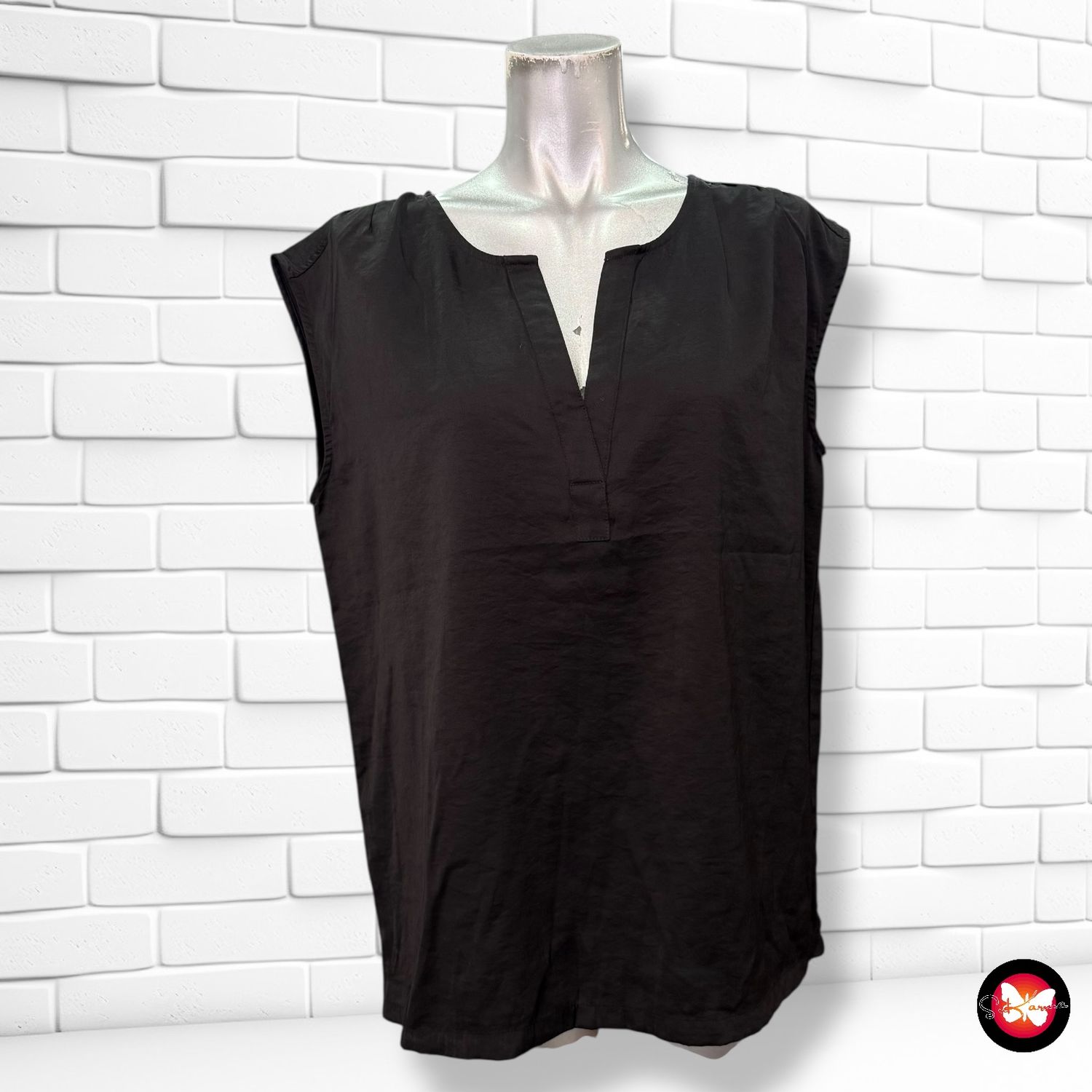 Blusa básica sin mangas WE Talla M