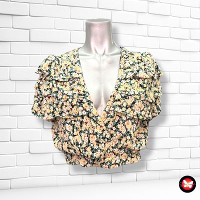 **HOY** Blusa cropped PULL&amp;BEAR Talla M (pequeña)