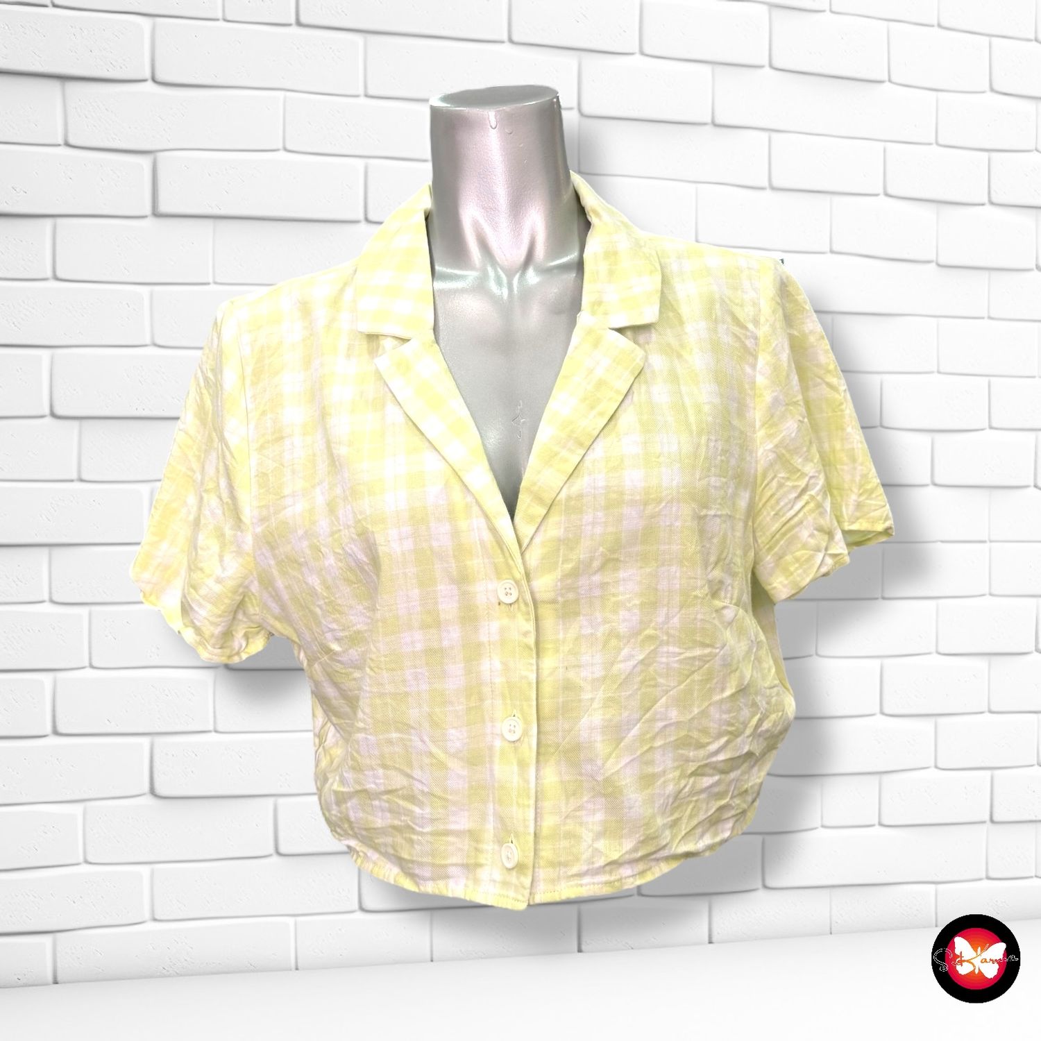 **HOY** Camisa cropped de cuadritos DIVIDED Talla 40