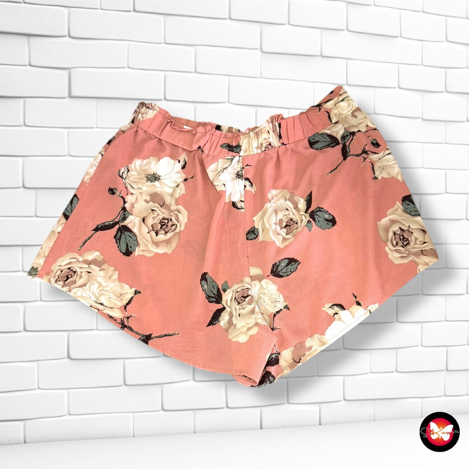 **HOY** Short sueltito de flores SHEIN Talla 3XL