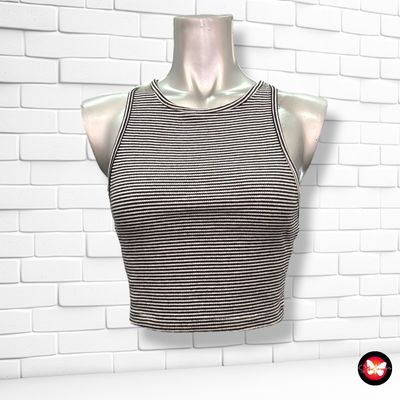 **HOY** Camiseta cropped canalé ZARA Talla S