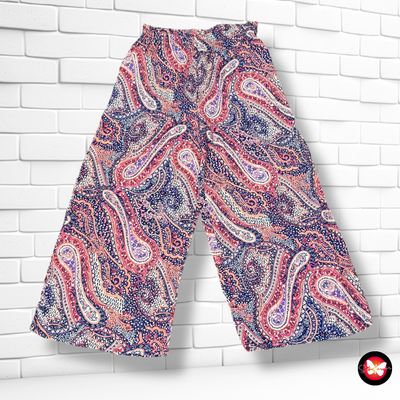 **HOY** Pantalón sueltito recto OYSHO Talla S