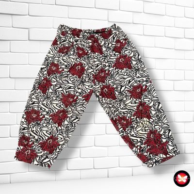 **HOY** Pantalón sueltito pirata Talla M/L