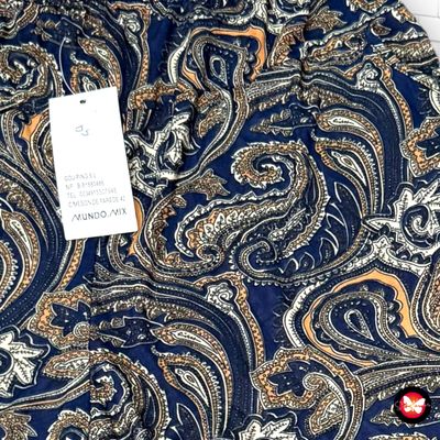 **HOY** Pantalón sueltito pirata Talla M/L