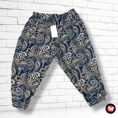 **HOY** Pantalón sueltito pirata Talla M/L
