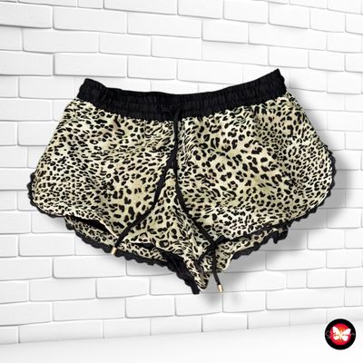 **HOY** Short sueltito de gasa PULL&amp;BEAR Talla S