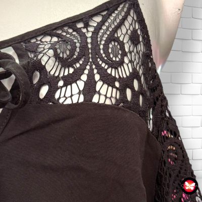 **HOY** Vestido con encaje y hombros descubiertos BODY FLIRT Talla 42
