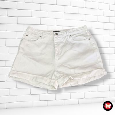 **HOY** Short vaquero TRENDYOL Talla 40