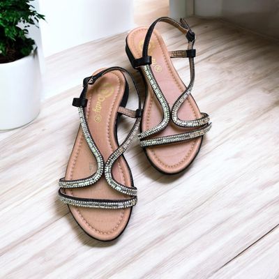 Sandalias de brillitos T36