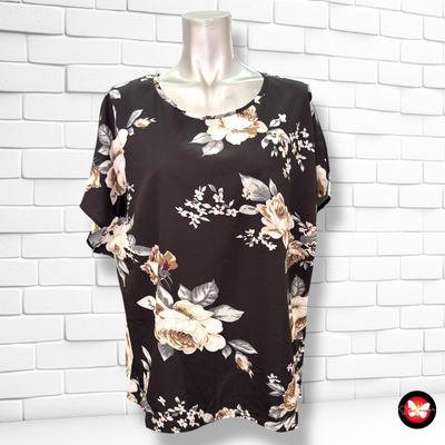 **HOY** Blusa de manga corta con flores SHEIN Talla XL