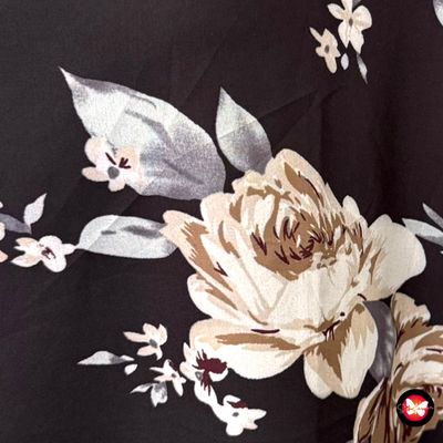**HOY** Blusa de manga corta con flores SHEIN Talla XL