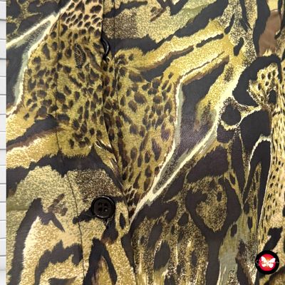 **HOY** Camisa traslúcida estampado animal print Talla Única Grande