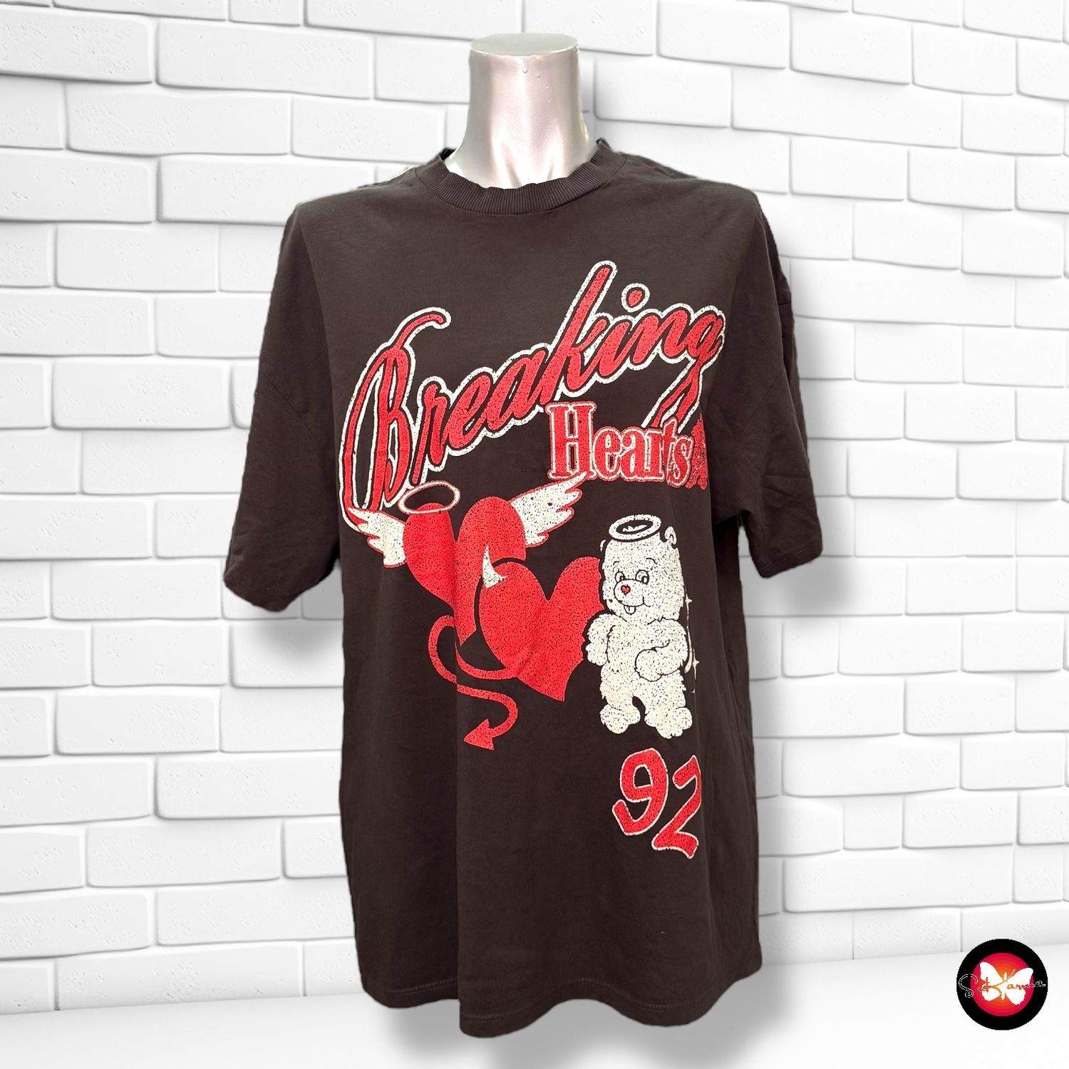 **HOY** Camiseta de manga corta &quot;BREAKING HEARTS&quot; DIVIDED Talla XXS (muy grande)