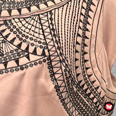 **HOY** Vestido de fiesta con bordados y lentejuelas ANONYMOUS Talla 44 (16UK)