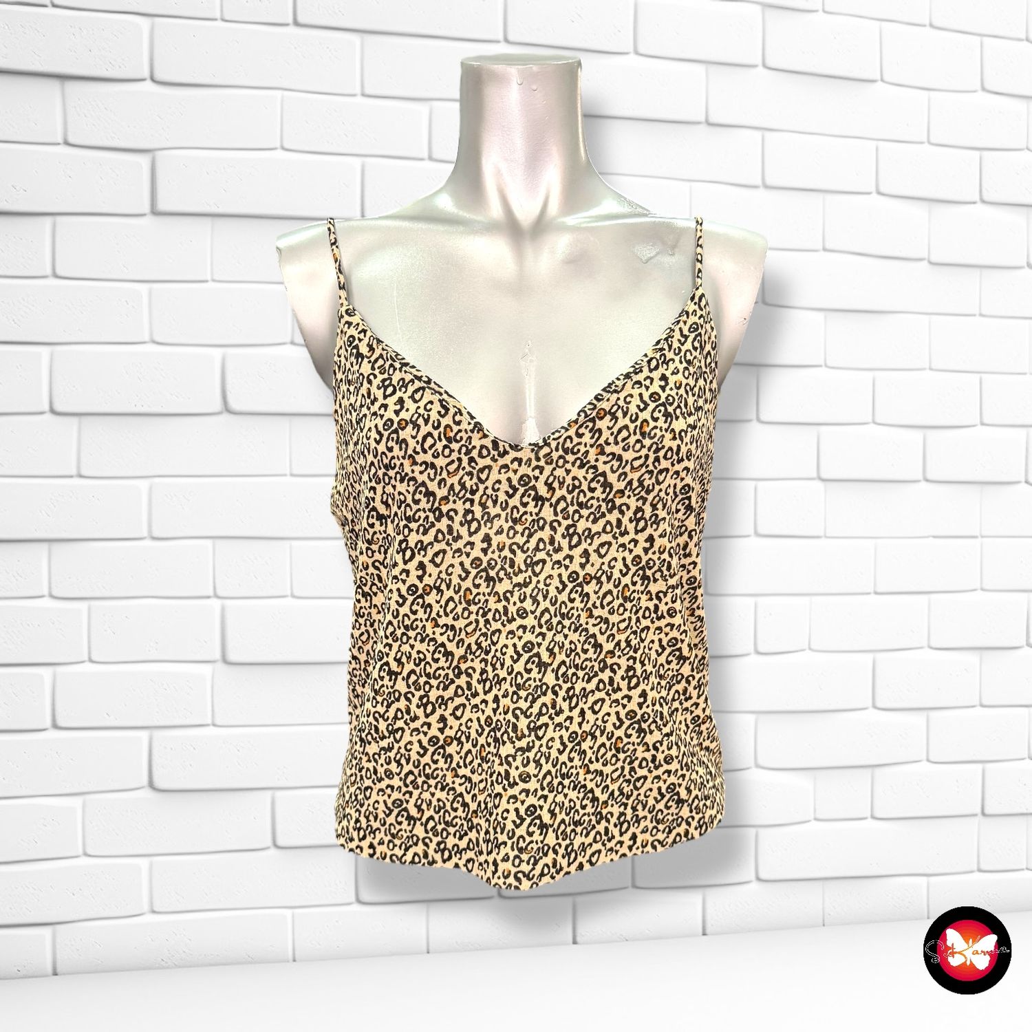 **HOY** Blusa de tirantes animal print BERSHKA Talla XS
