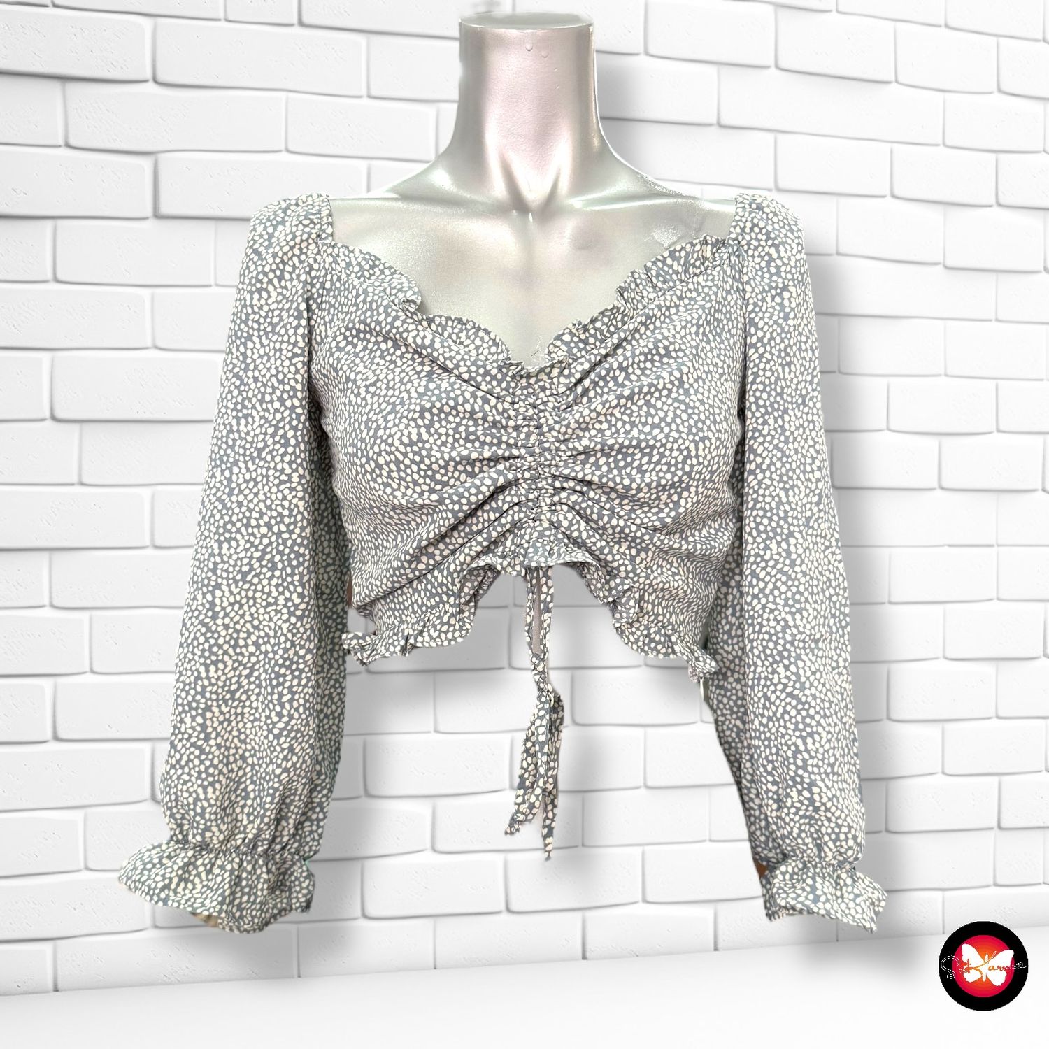 **HOY** Blusa cropped de manga larga SHEIN Talla S