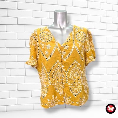 **HOY** Camisa de manga corta con bordados PRIMARK Talla 44