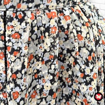 **HOY** Falda de florecitas COTTON CLUB Talla M