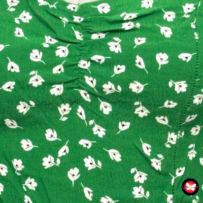 **HOY** Blusa escote barco de florecitas H&amp;M Talla S