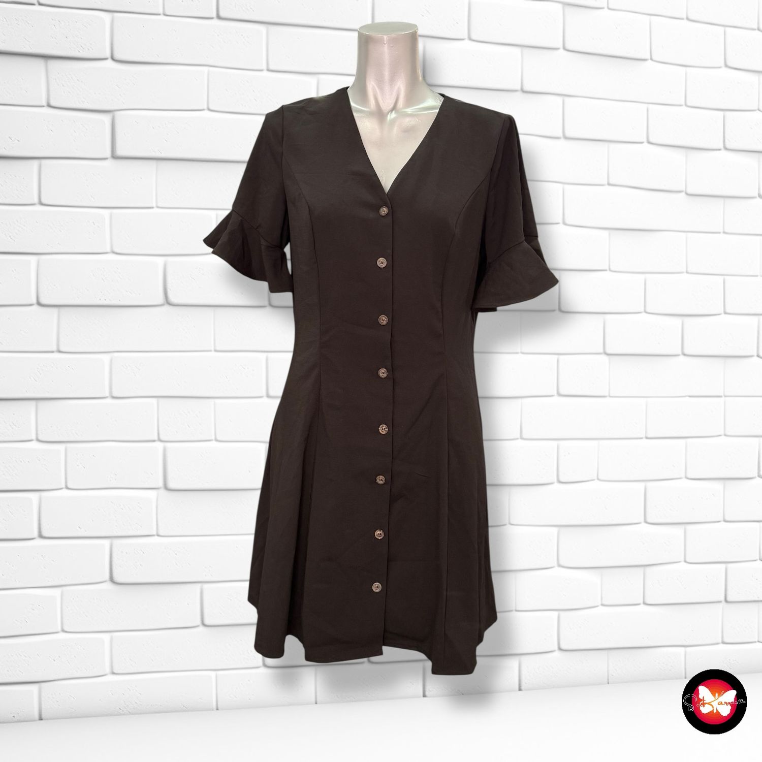 **HOY** Vestido básico con botones BOOHOO Talla 36