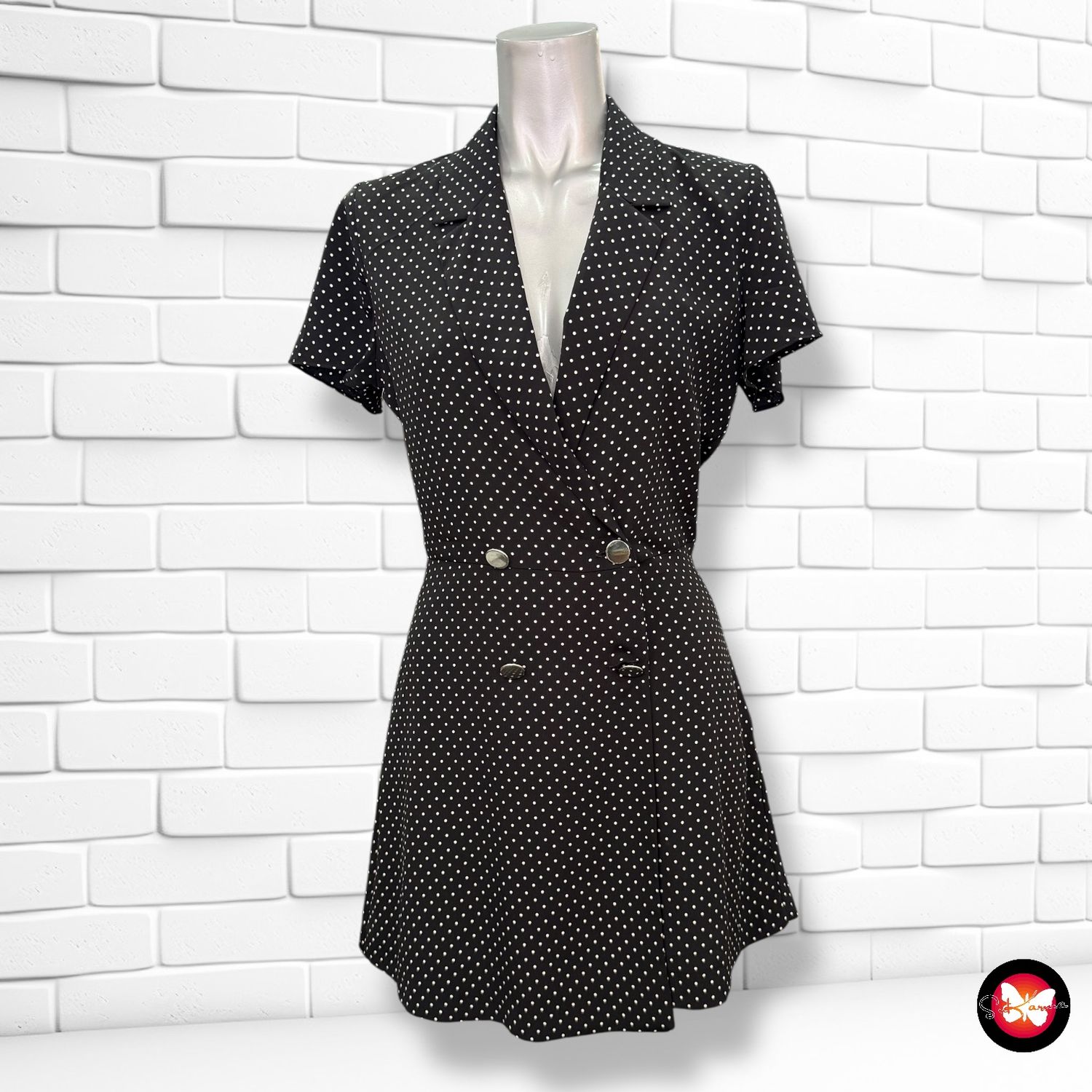 Mono corto tipo vintage de lunares ZARA Talla XS