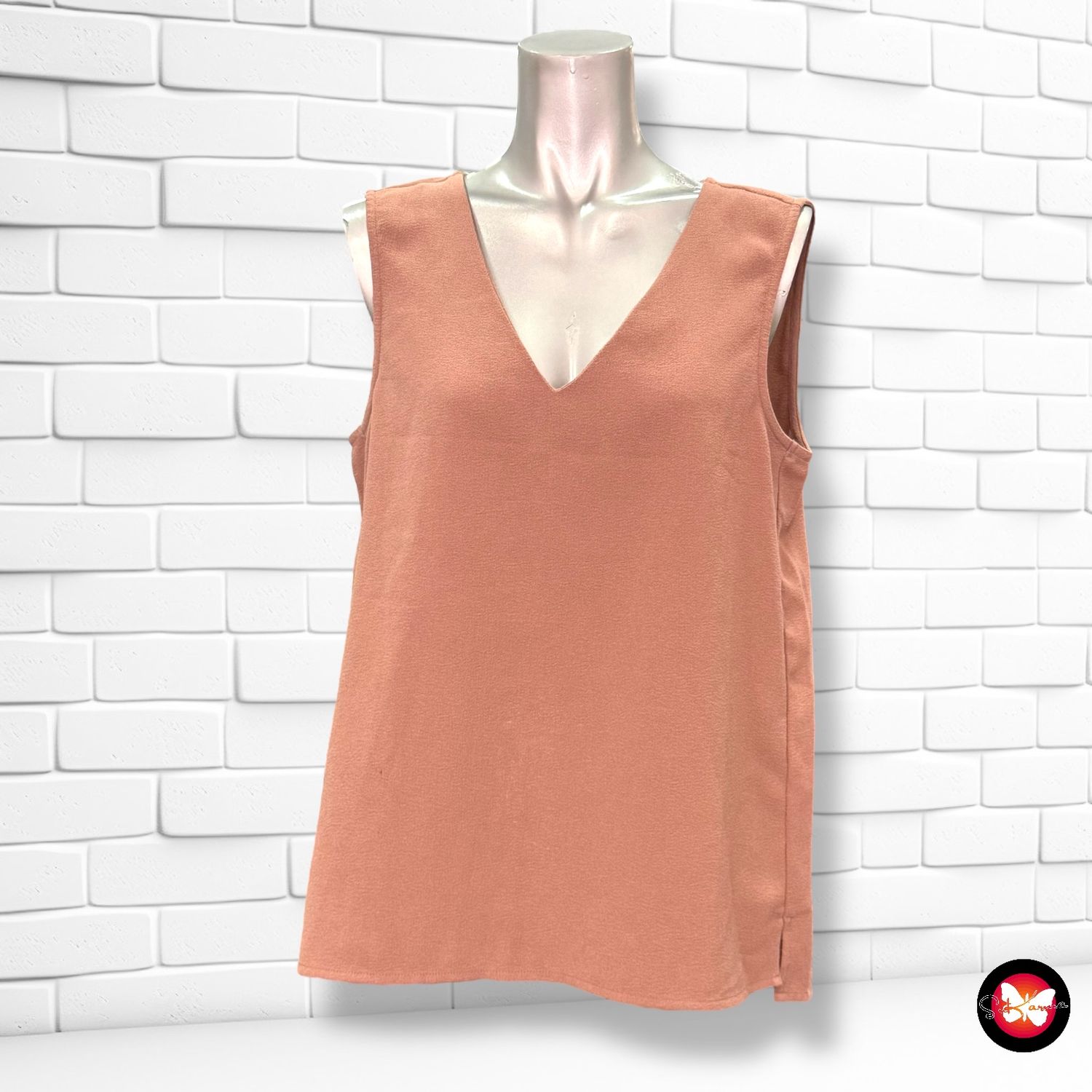 **HOY** Blusa básica sin mangas ONLY Talla 40