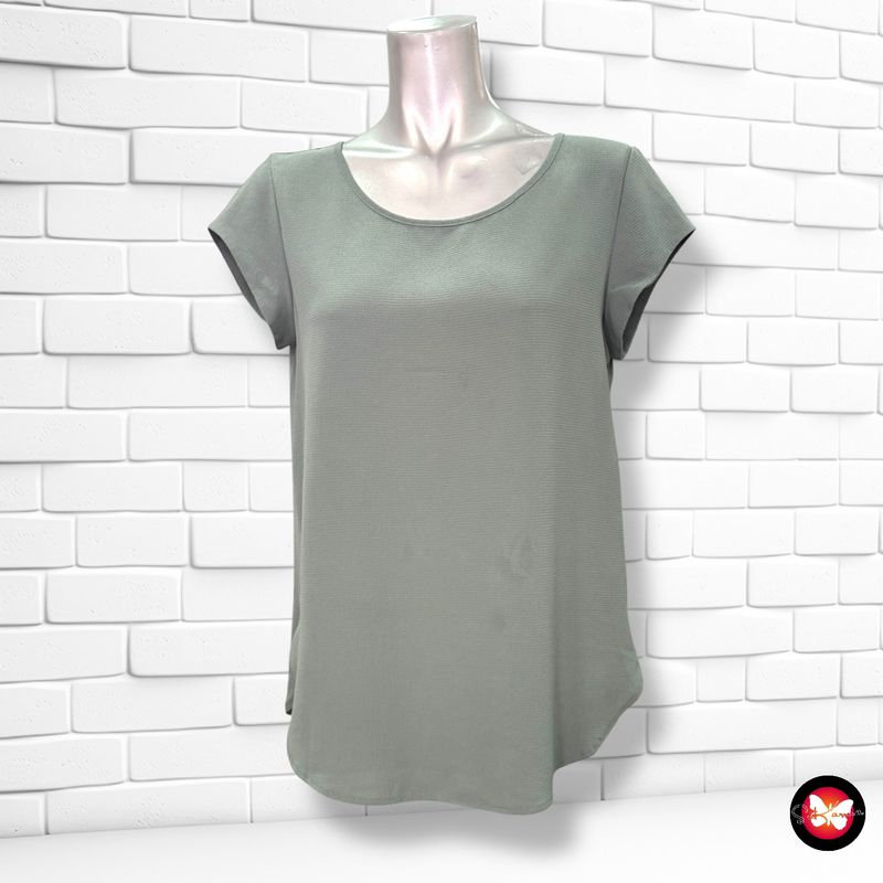**HOY** Blusa de manga corta básica ONLY Talla 34