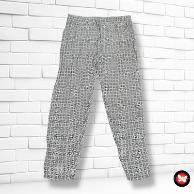 **HOY** Pantalón sueltito Talla M/L
