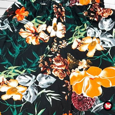 **HOY** Pantalón sueltito palazzo de flores MENGLU Talla M