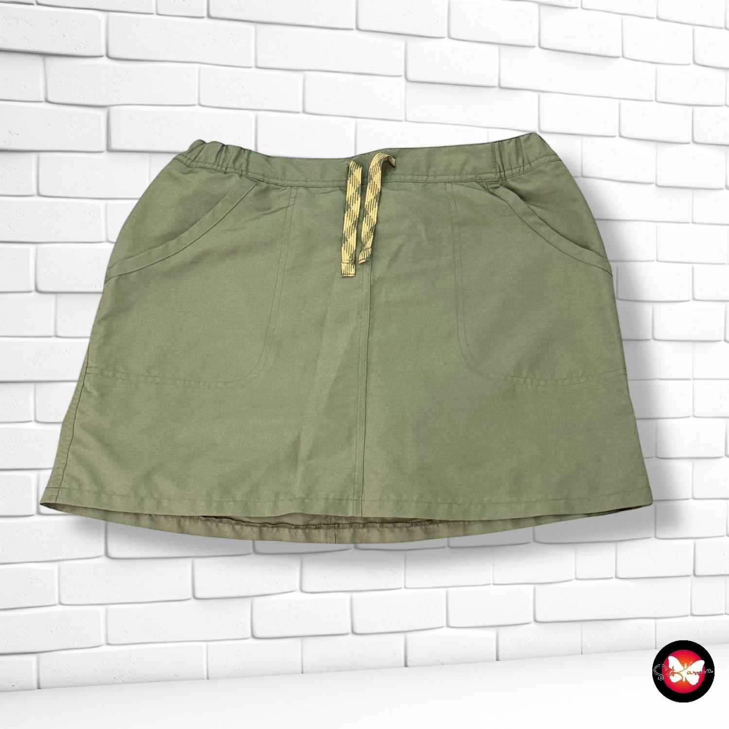 **HOY** Short / Falda QUECHUA Talla 40