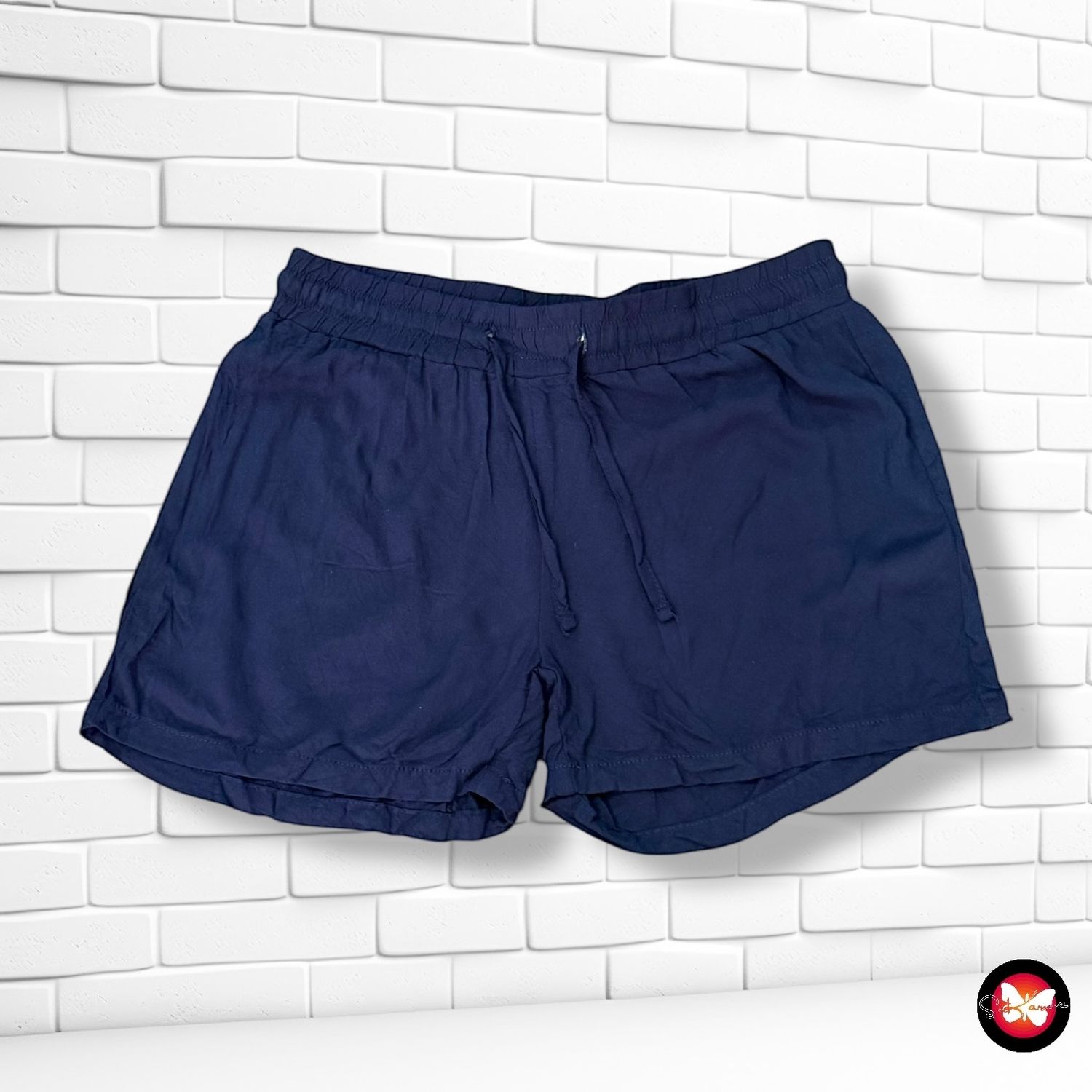 **HOY** Short sueltito básico ESMARA Talla 38