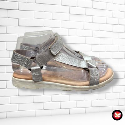**HOY** Sandalias de piel T35