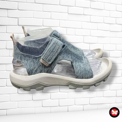 **HOY** Chanclas outdoors QUECHUA T37