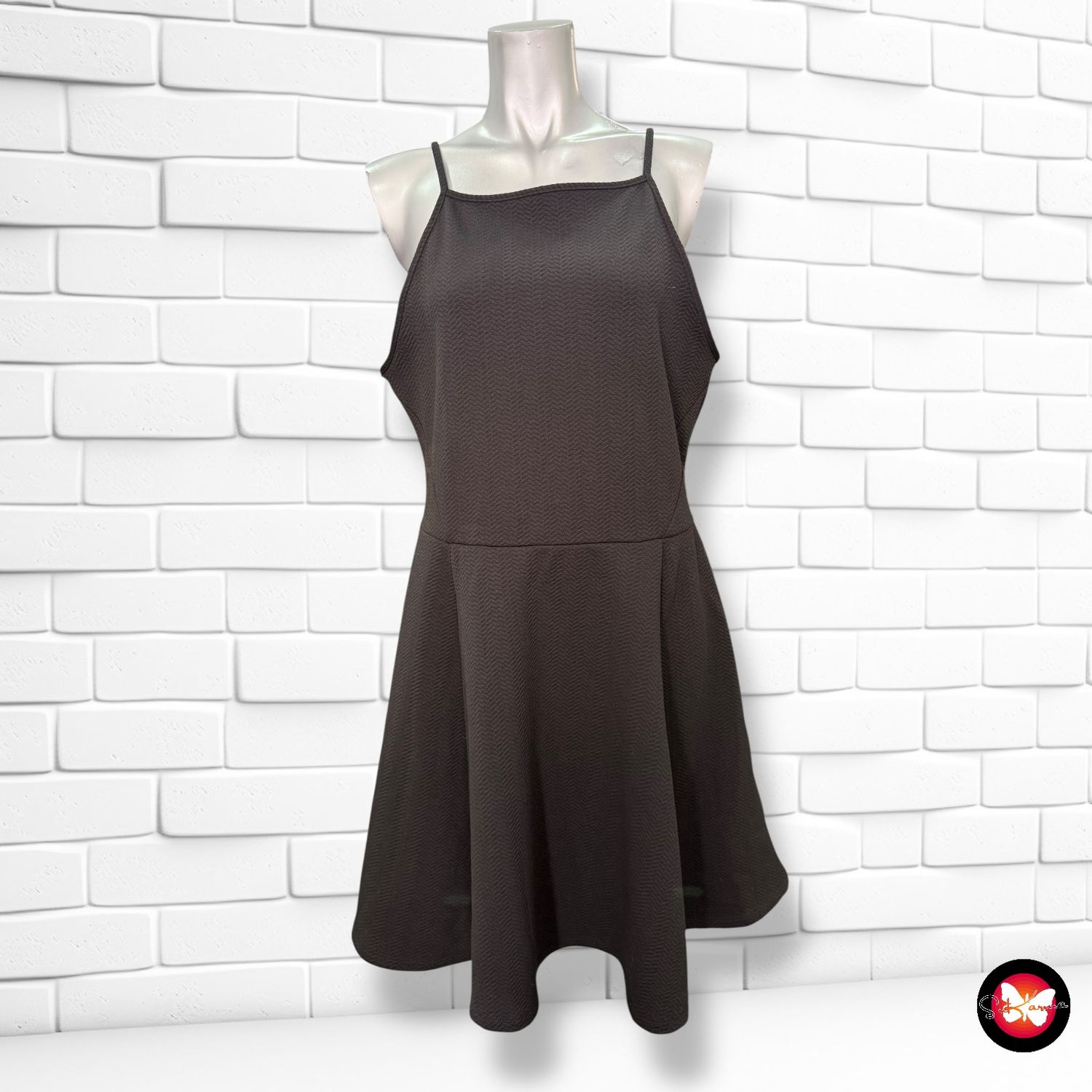 **HOY** Vestido de tirantes DIVIDED Talla 44