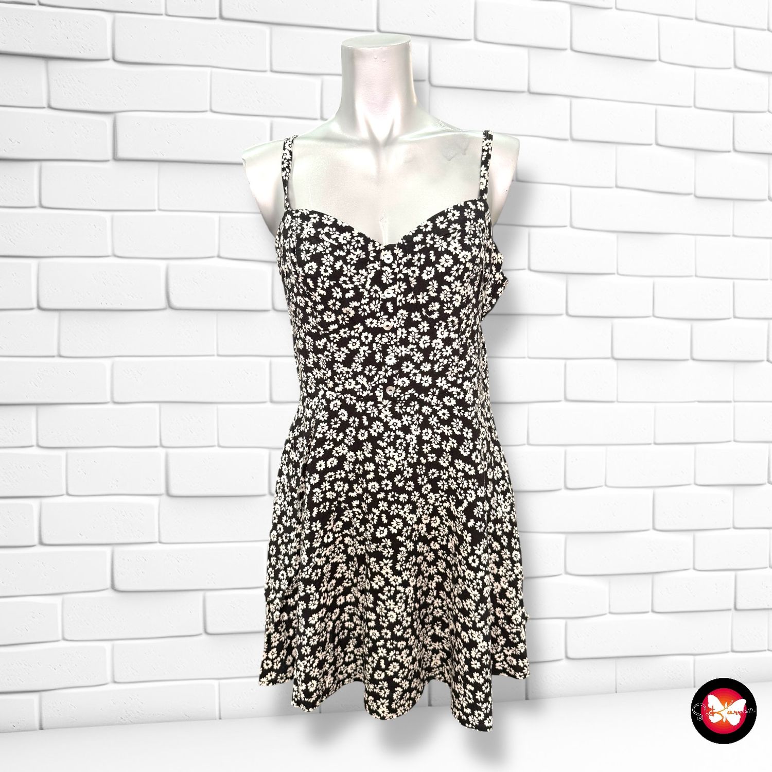 **HOY** Vestido de tirantes de florecitas FOREVER21 Talla L (pequeña)