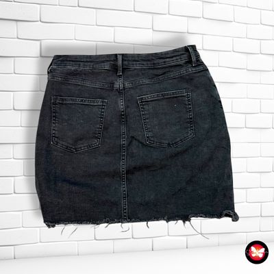 **HOY** Falda vaquera L.O.G.G. by H&amp;M Talla 36
