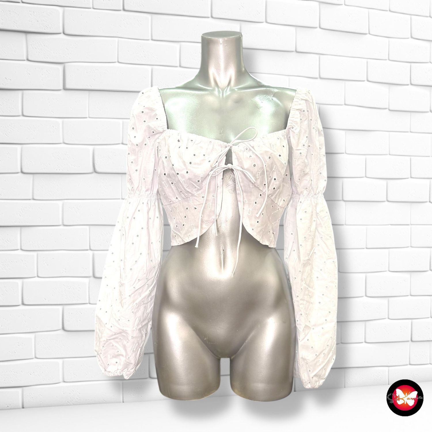 **HOY** Blusa cropped de manga larga DIVIDED Talla 40